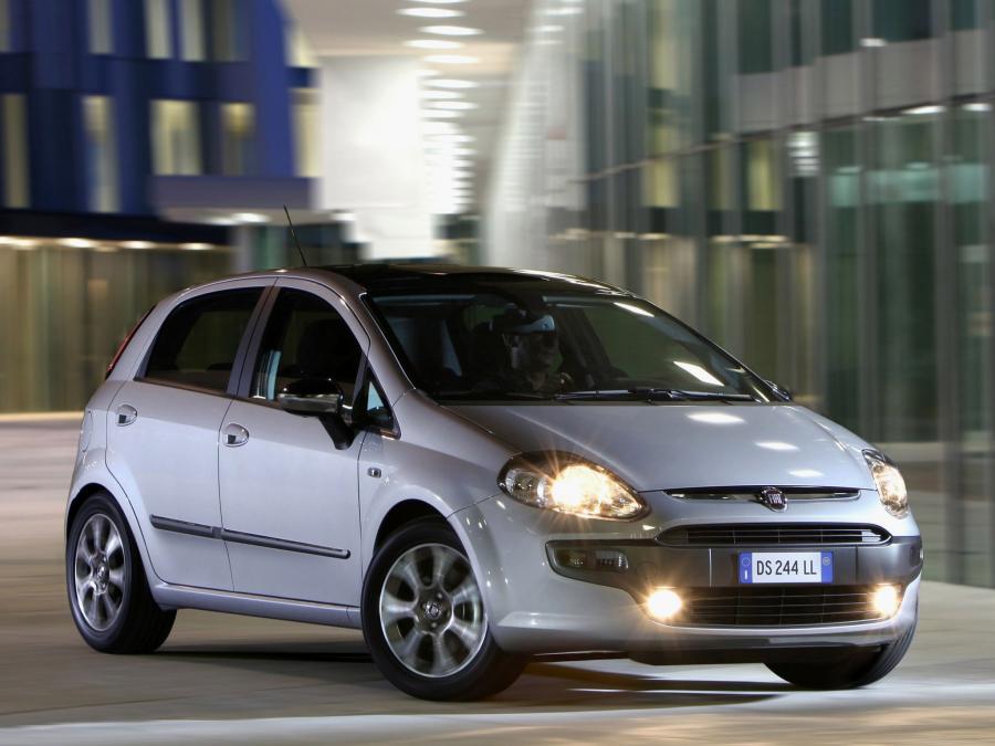  Fiat Punto Evo 5-Door 2009 года  (фото 5 из 16)